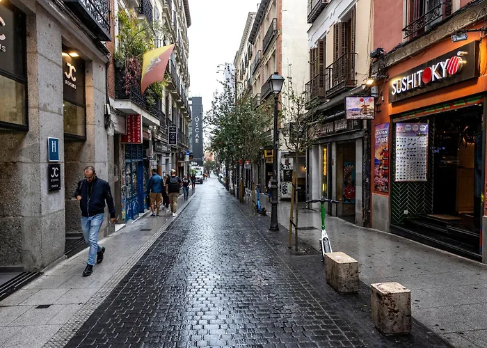 Amazinn Collection Chueca